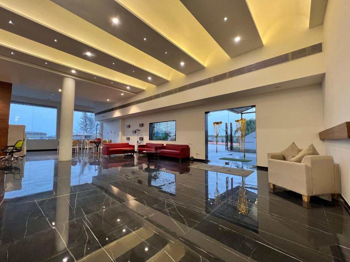 Santu Basil - An Eco Resort Bhavnagar Ngoại thất bức ảnh